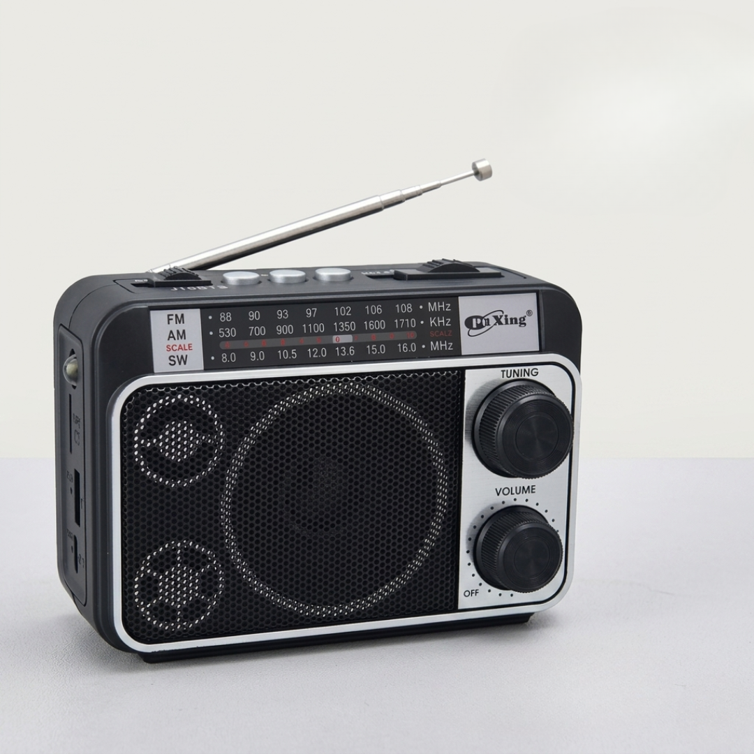 Thrives Outdoor | Aurella Portable AM FM Radio