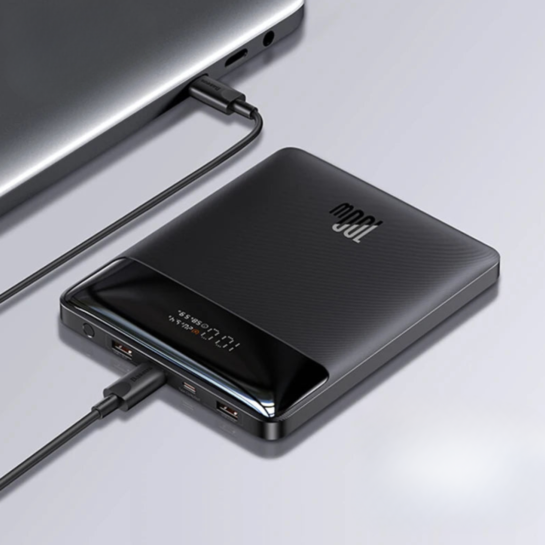 Thrives Outdoor | Amplyst Portable High-Performance Charger