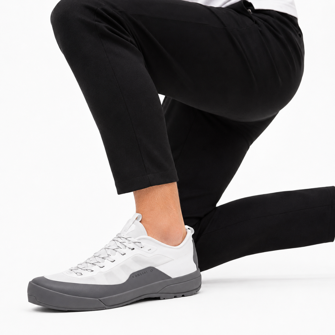 Thrives Outdoor | Waterproof Lace Up Hiking Shoe