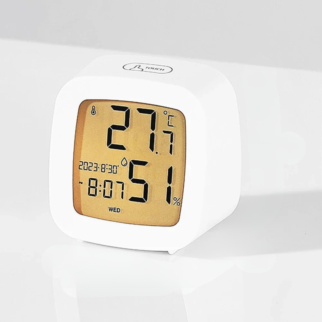 Thrives Outdoor | LumaRise Digital LED Alarm Clock