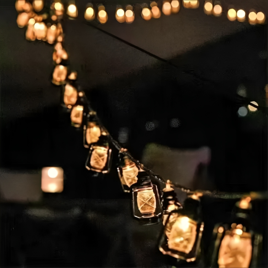 Thrives Outdoor | EmberGlow Lantern Chain