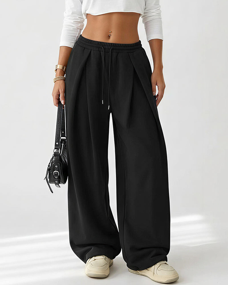 The Sculpted Street Pleated Baggy Sweats