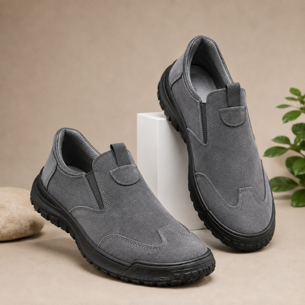 Men's Extra Lightweight Shoes with Non-Slip Sole