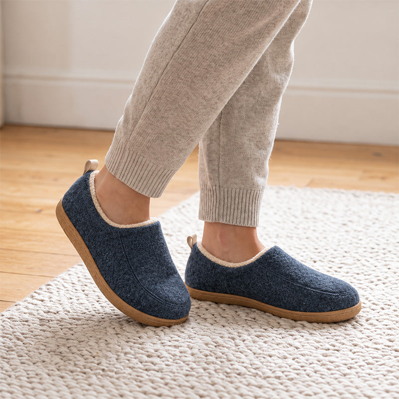 Unisex Orthopaedic House Slippers with Arch Support & Warm Fleece Lining