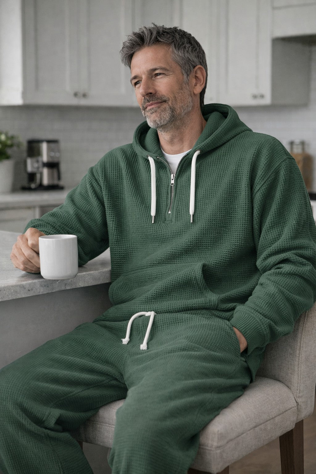 Men's Waffle-Knit Tracksuit – Relaxed Half-Zip Hoodie and Joggers for Travel and Lounging