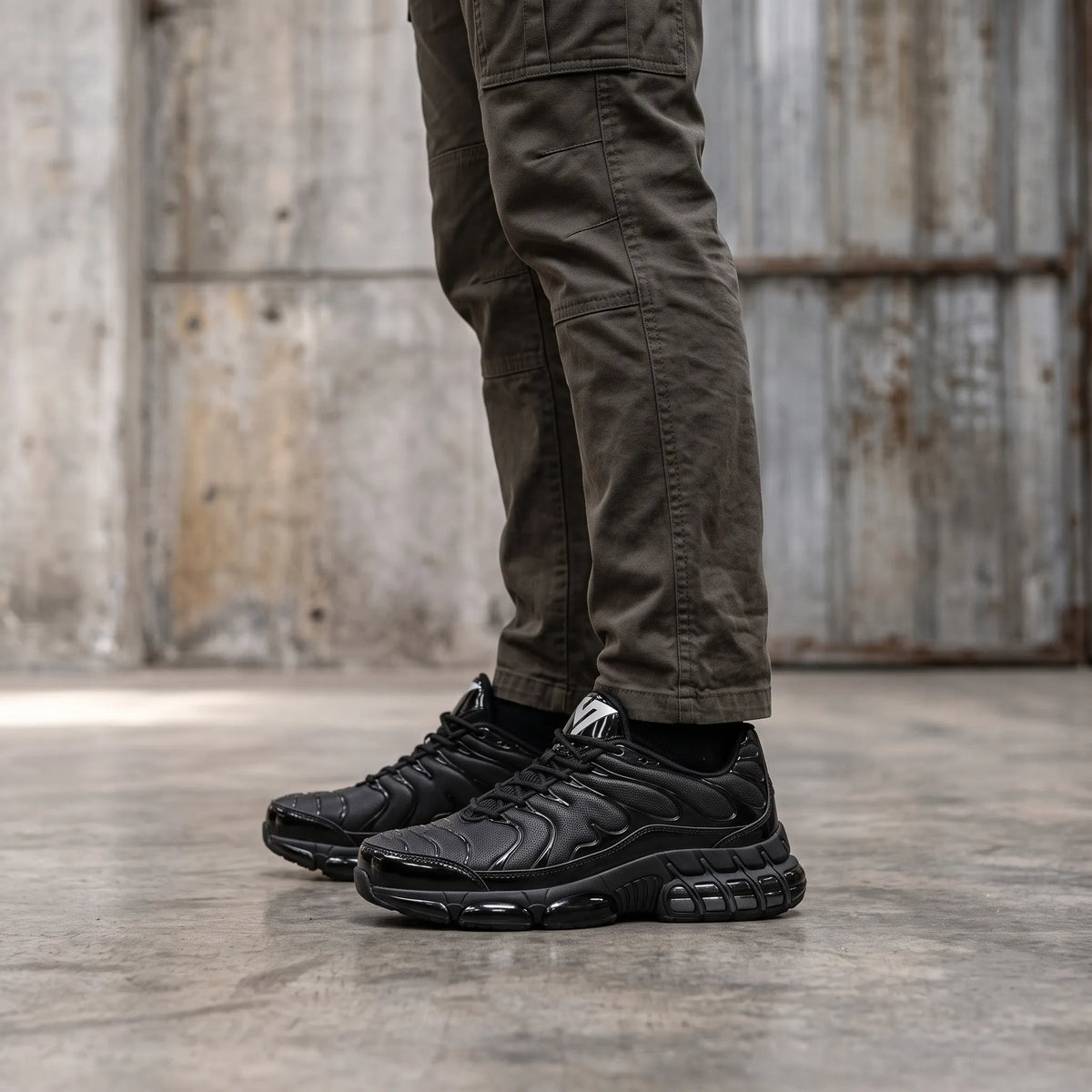 Non Slip Safety Shoes | Low Profile Grip Sneakers