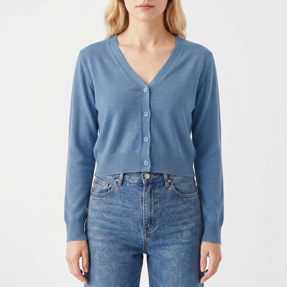 Women's cropped V-neck cardigan with ribbed cuffs and button-down front