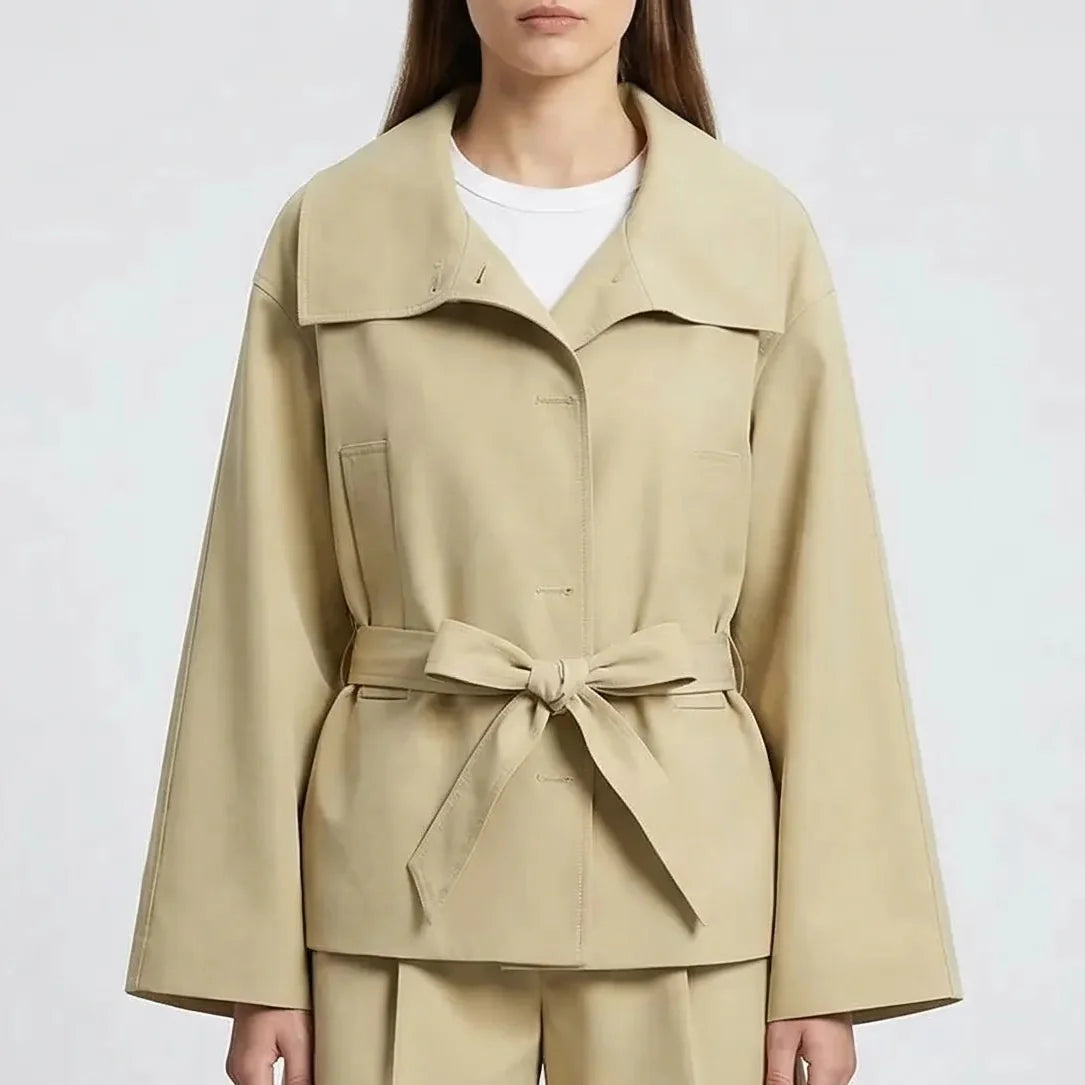 Women's autumn co-ord set with short trousers and long sleeve top