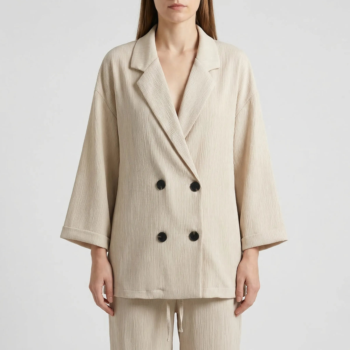 Women's crinkled double-breasted blazer and wide-leg pant set
