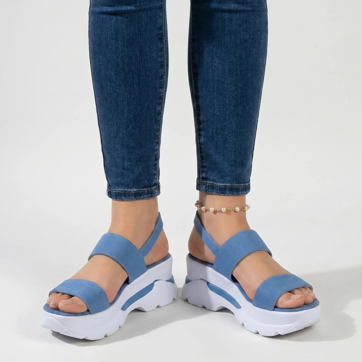 Chunky plateau wedge sandal with wide textured straps open toe
