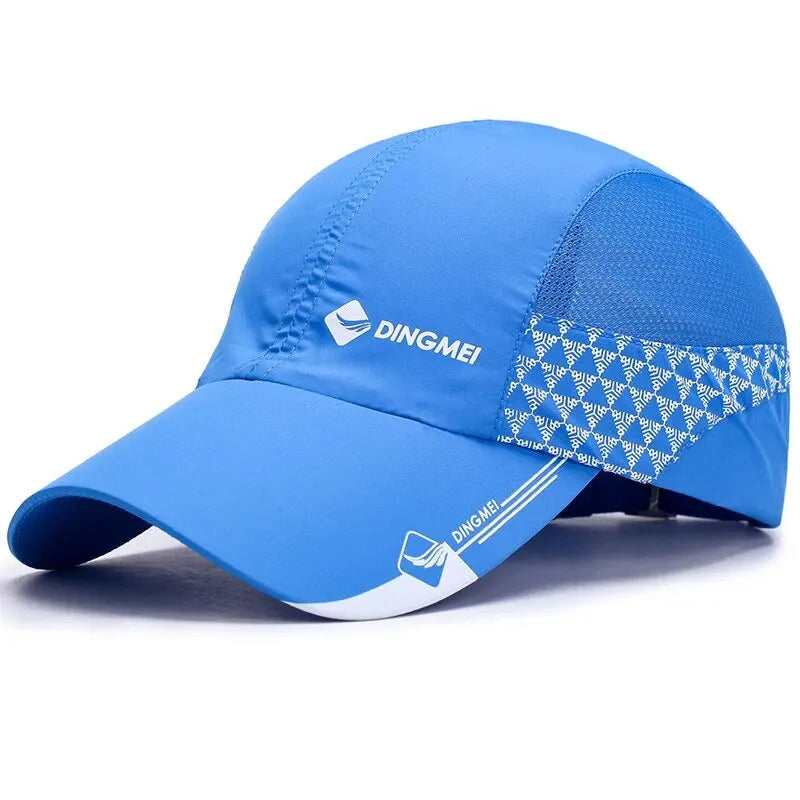 Lightweight men's baseball cap with breathable mesh panels and adjustable rear strap