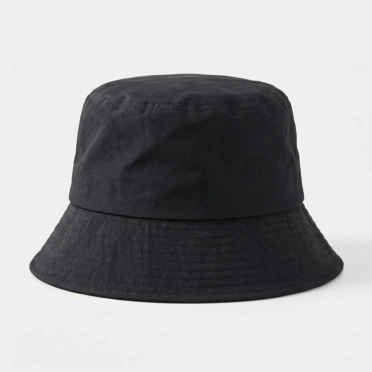 Wide-brim bucket hat with water-repellent fabric and extended sizing