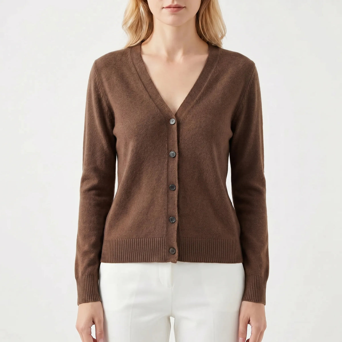 Women's V-neck button cardigan in fine knit with relaxed fit