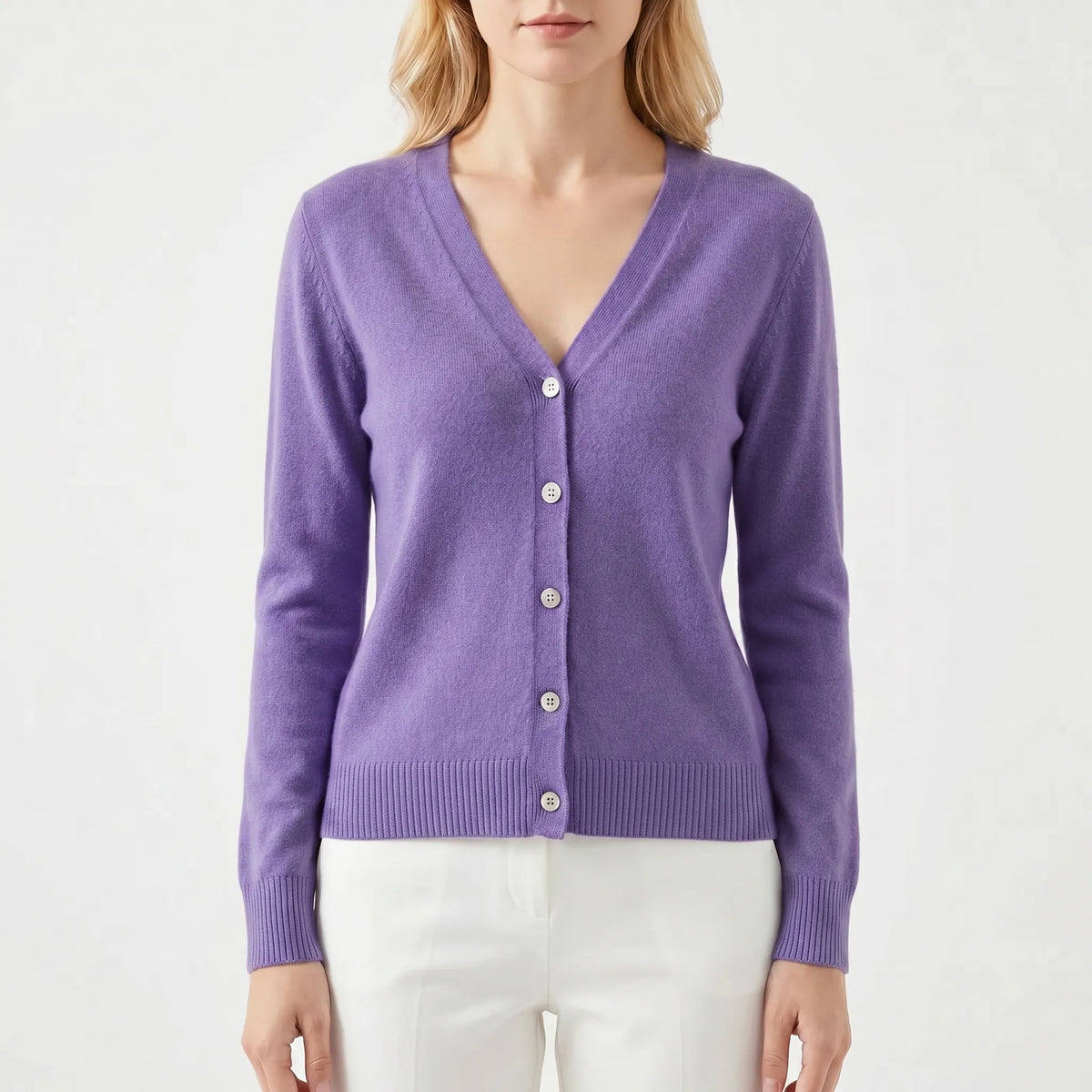 Women's V-neck button cardigan in fine knit with relaxed fit