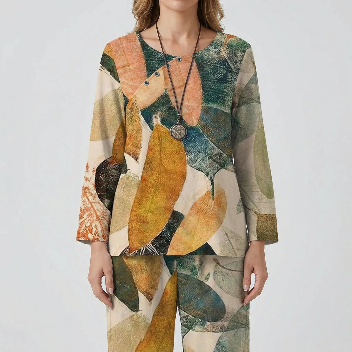 Women's clover print short-sleeve top and high-waist pant set