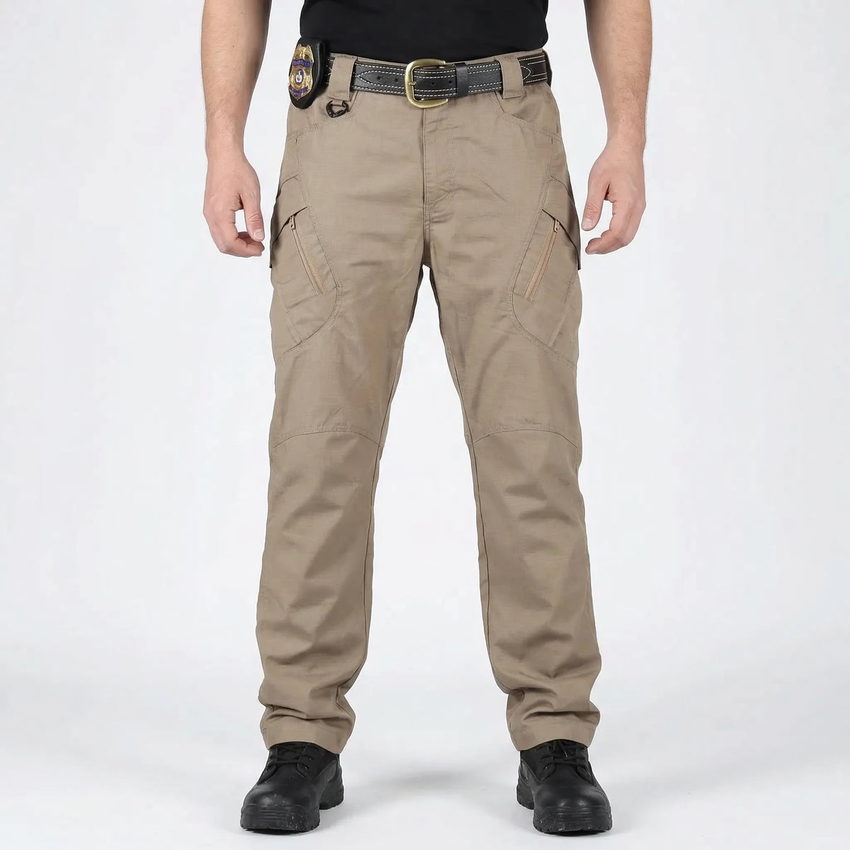Tactical cargo trousers with multiple pockets and water-repellent fabric