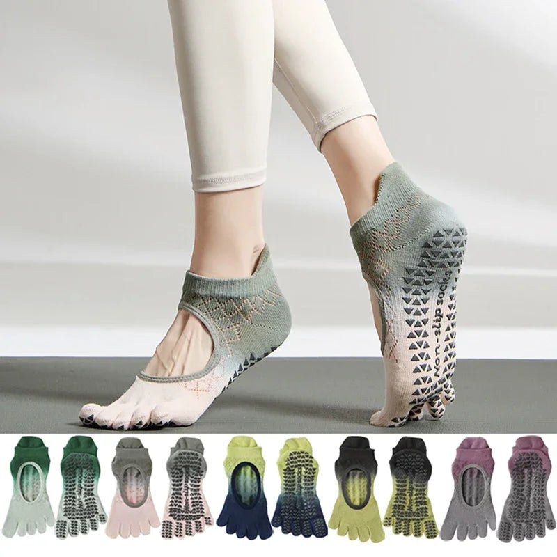 Five toe non-slip yoga socks with silicone grip sole