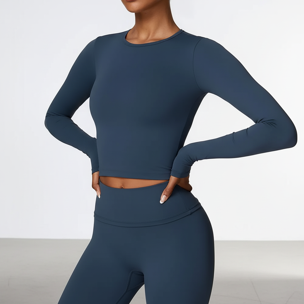 Long sleeve athletic top with quick-dry compression fit
