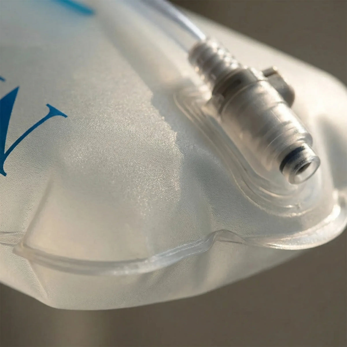 BPA-free hydration reservoir bag with hands-free drink tube and wide-mouth opening