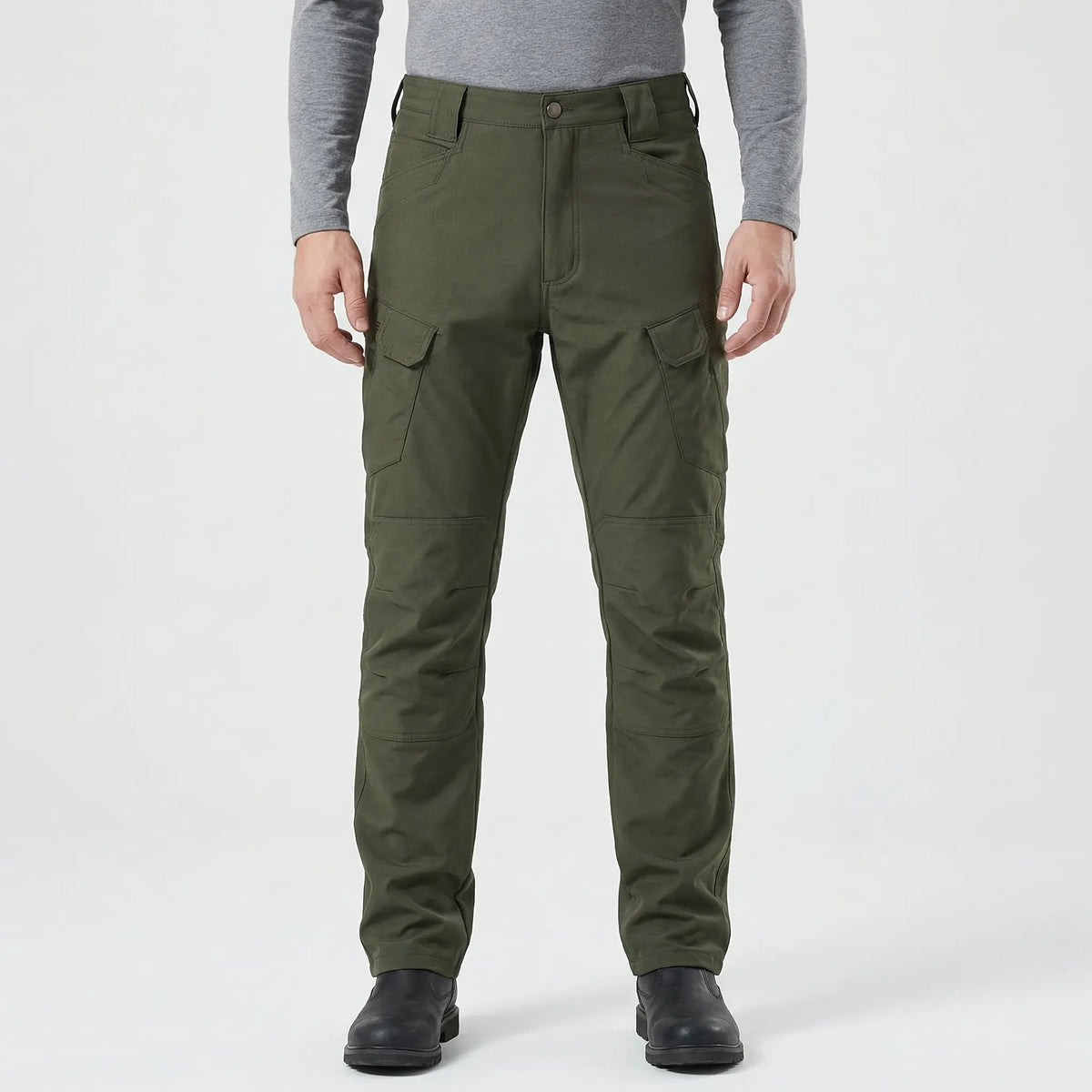Tactical cargo trousers with fleece lining and water-repellent outer