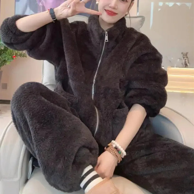 Thick zip front loungewear set with full-length sleeves and pants