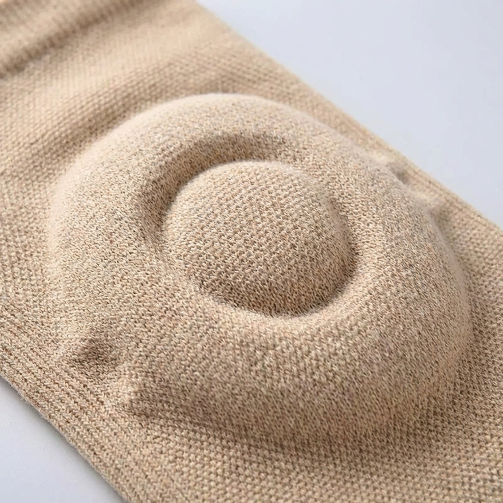 Slim cushioned knee sleeve for sports and joint support