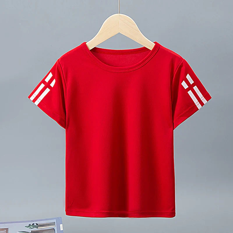 Kids quick-drying short sleeve t-shirt with sporty sleeve stripes