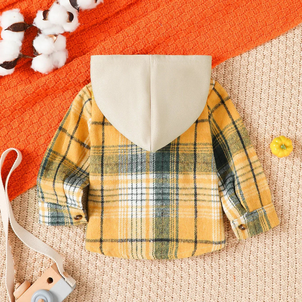 Baby hooded plaid hoodie with soft cotton-polyester blend
