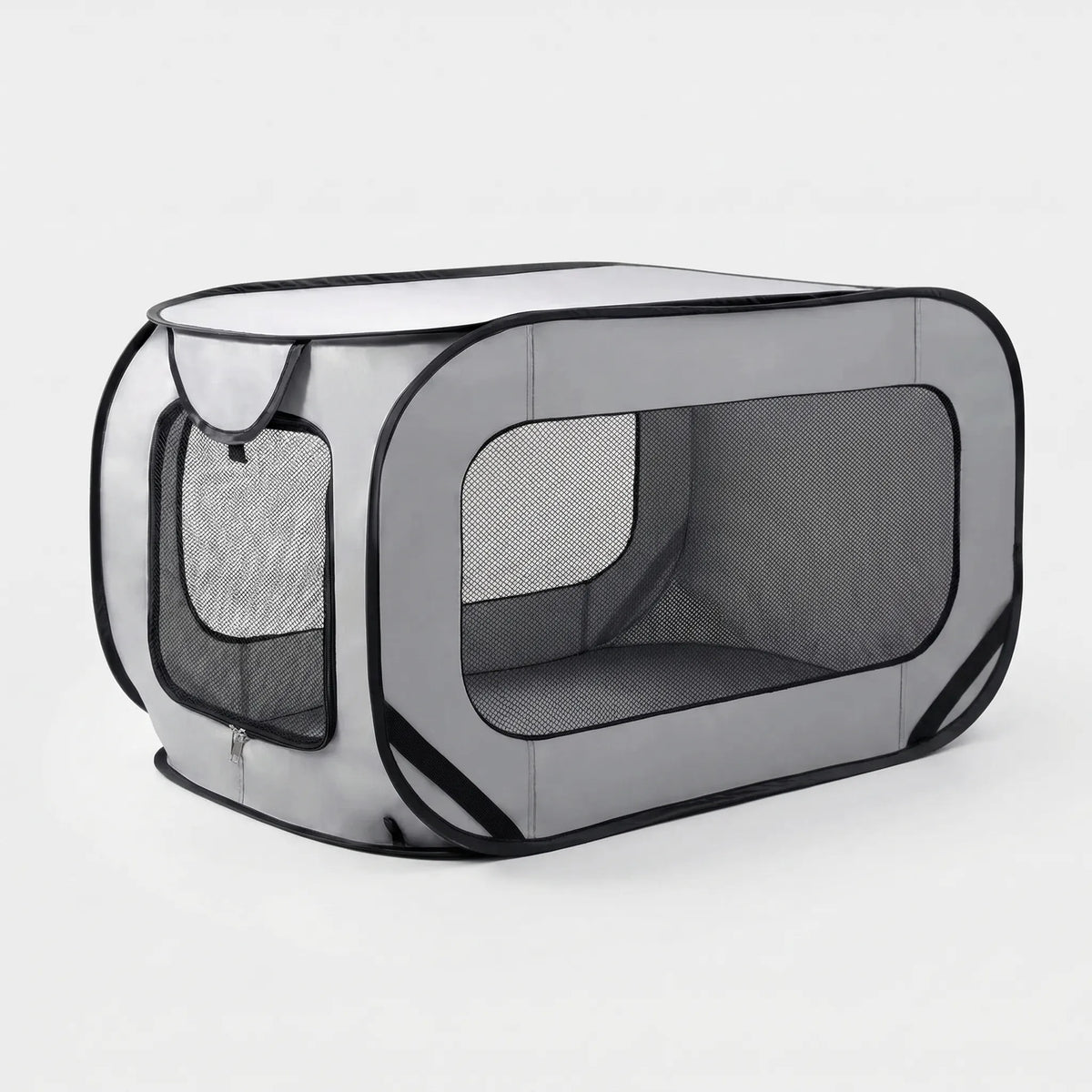 Pop-up pet kennel with mesh panels for large dogs and cats
