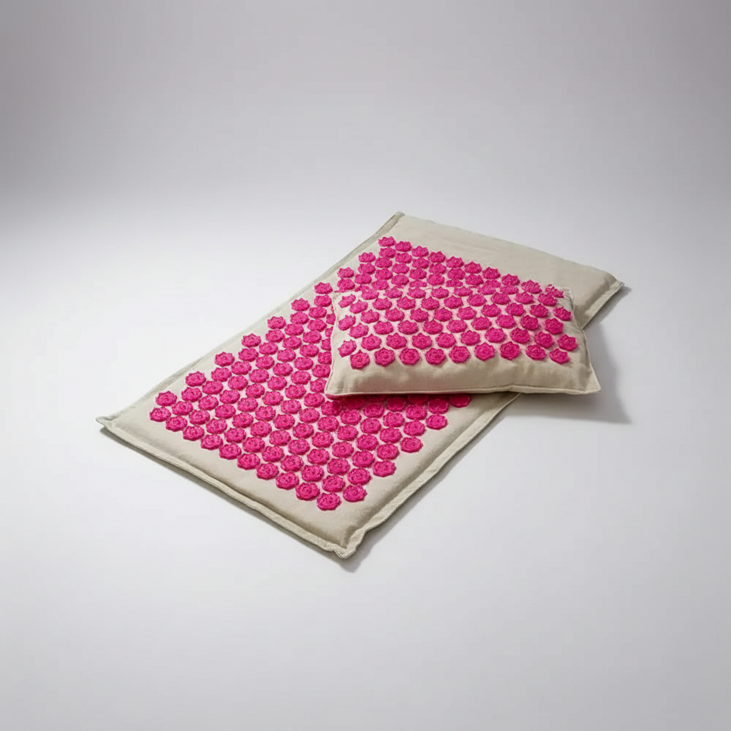 Portable acupressure mat set with lotus points for tension relief