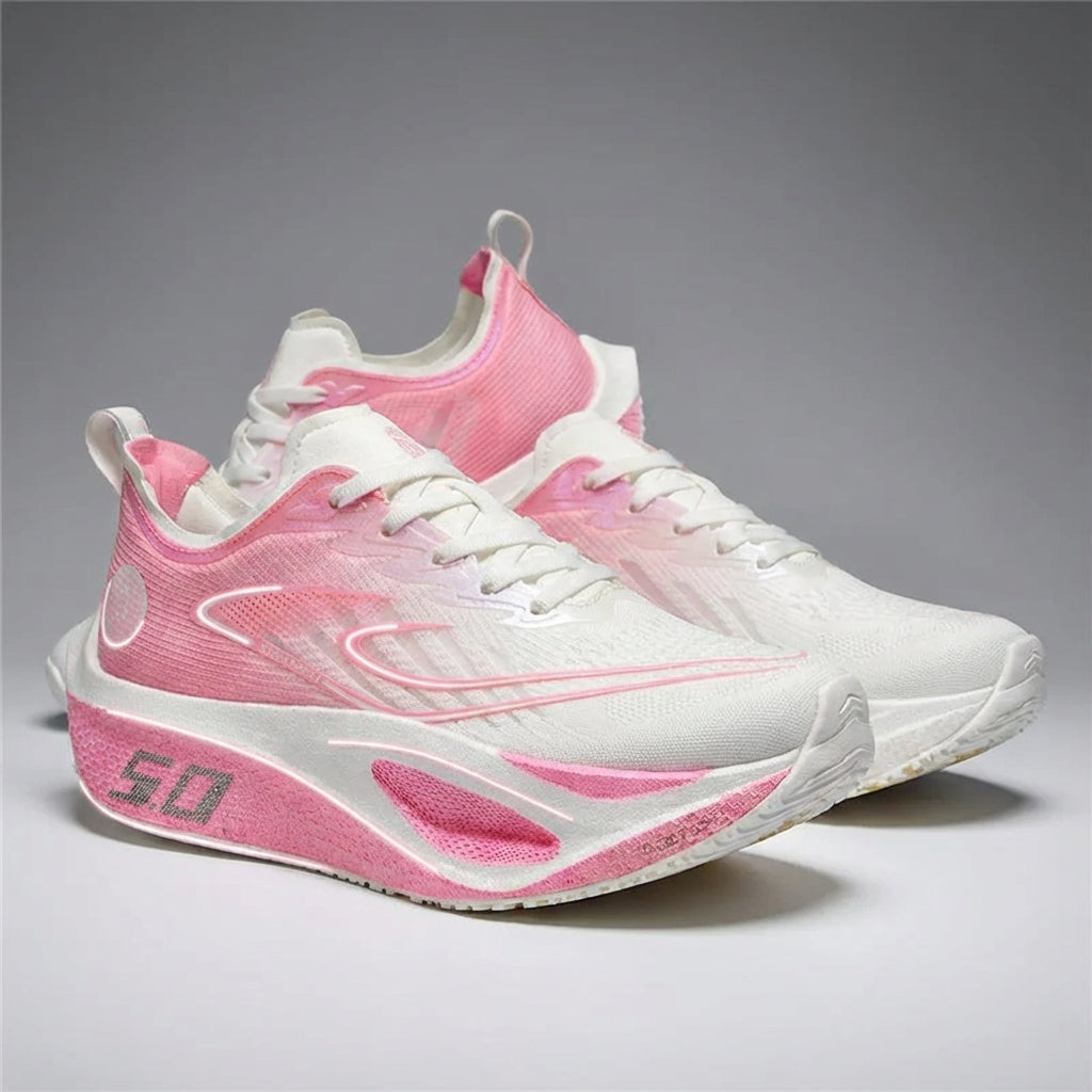 Lightweight running shoes with air cushion and breathable mesh upper