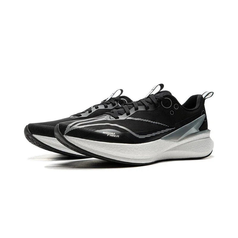 Men's racing shoes with anti-slip sole and responsive BOOM FIBER cushioning