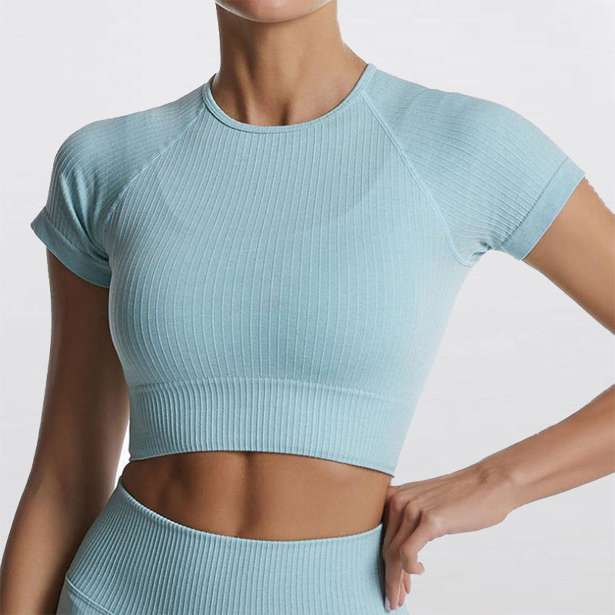 Thrives Outdoor | Vyralia Seamless Short Sleeve Crop Top