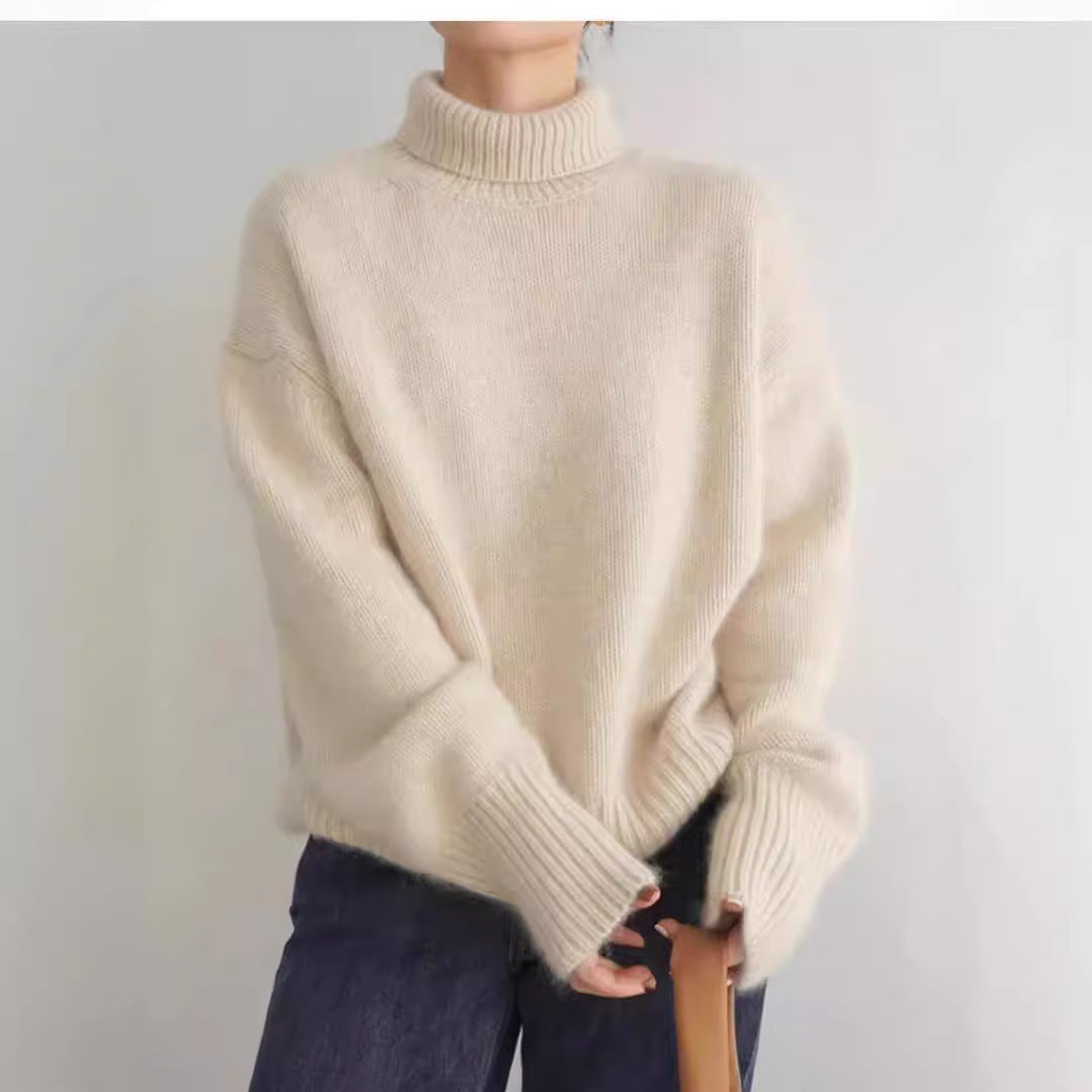Women's Cashmere Turtleneck Sweater with Wide Cut and Elegant Texture