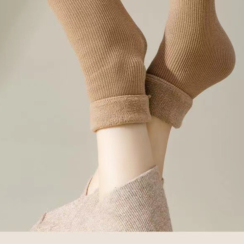 Thick Mid-Calf Socks – Warm & Solid Color