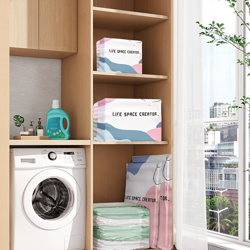 Large Compressible Vacuum Storage Bag - No Pump, Waterproof & Ideal for Saving Space in Suitcases and at Home