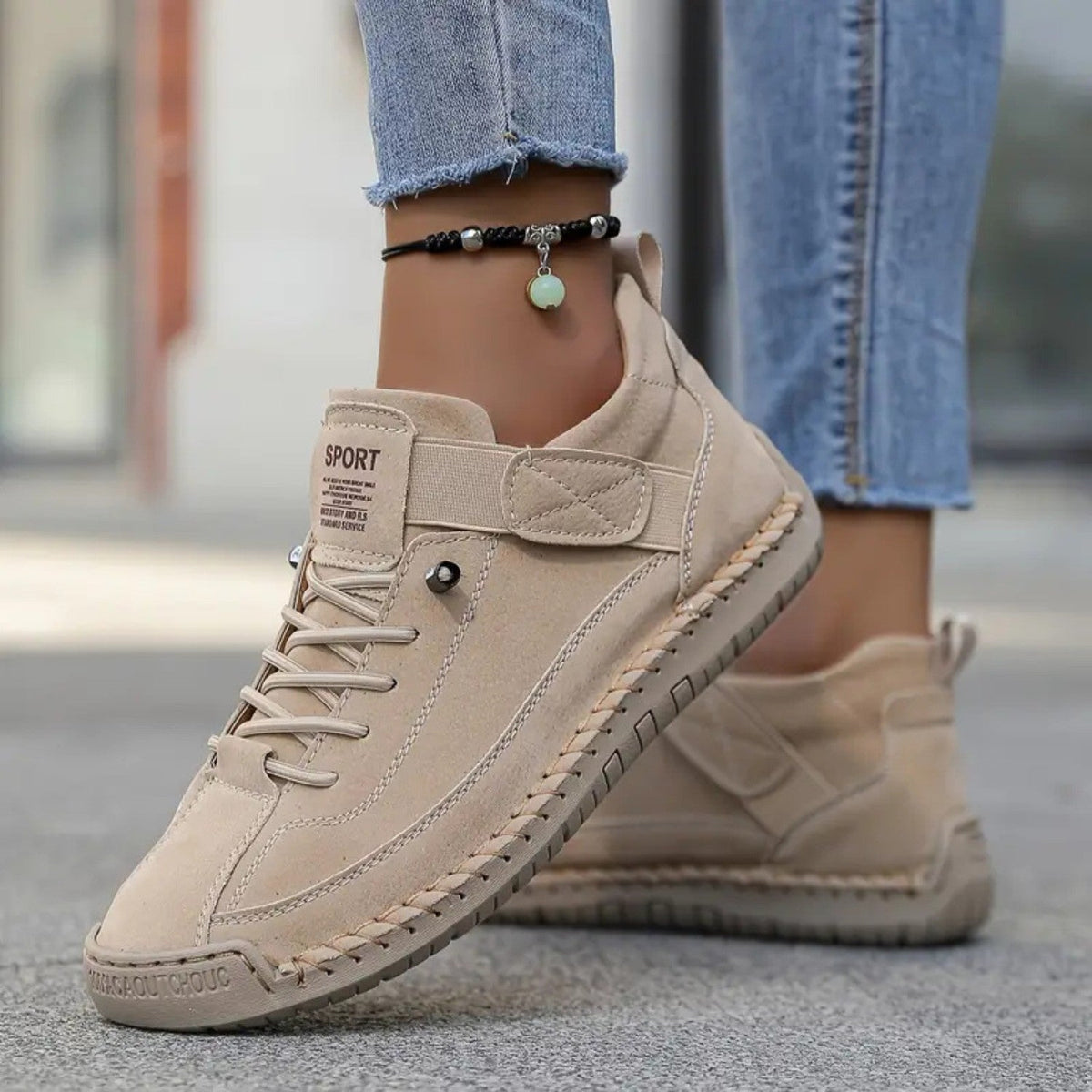 Comfortable Everyday Shoes with Wide and Relaxed Fit