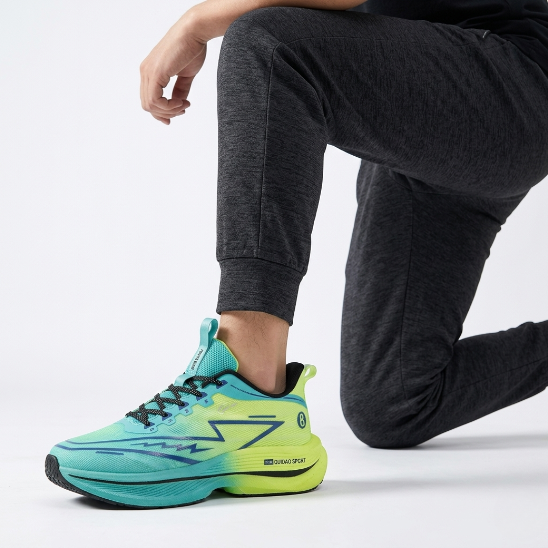 Thrives Outdoor | Fleetora Men's Carbon Plate Runner