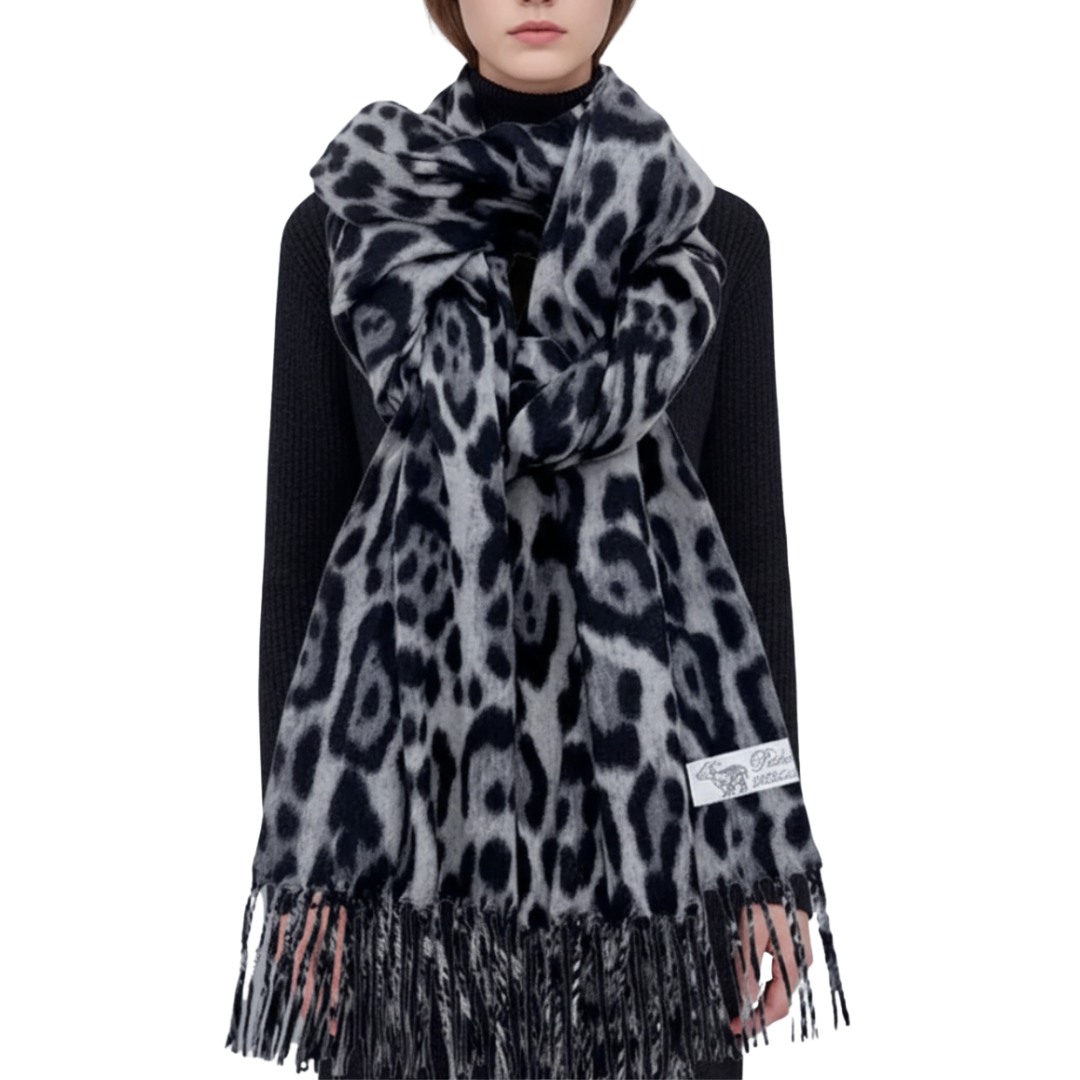 Thrives Outdoor | Knit Leopard Shawl