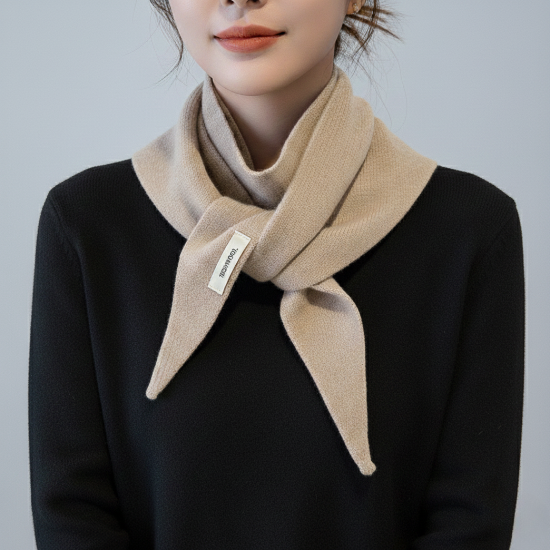 Thrives Outdoor | Wool Knit Triangular Scarf