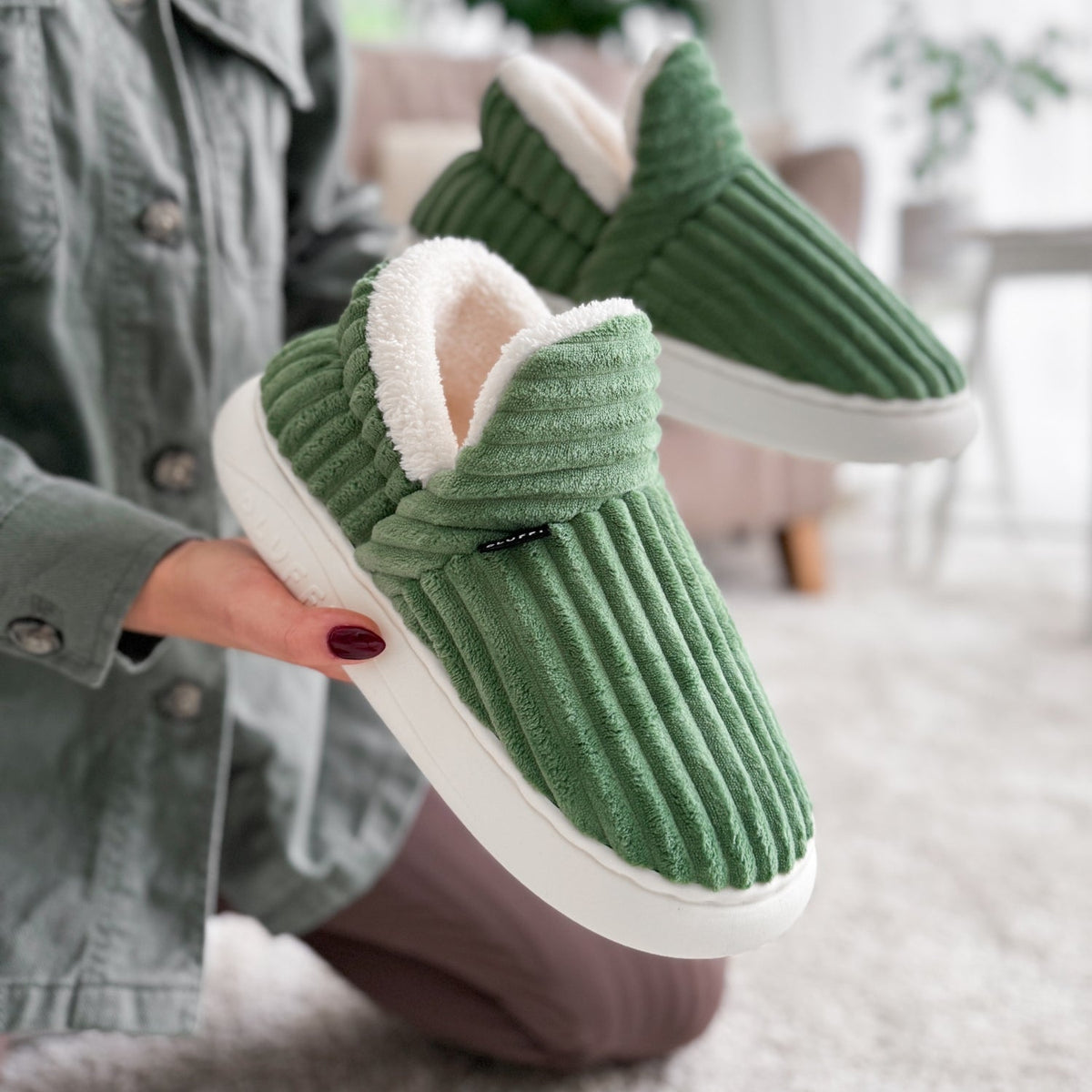 CozySlippers: Unisex Winter Footwear Comfortable Warm Slippers