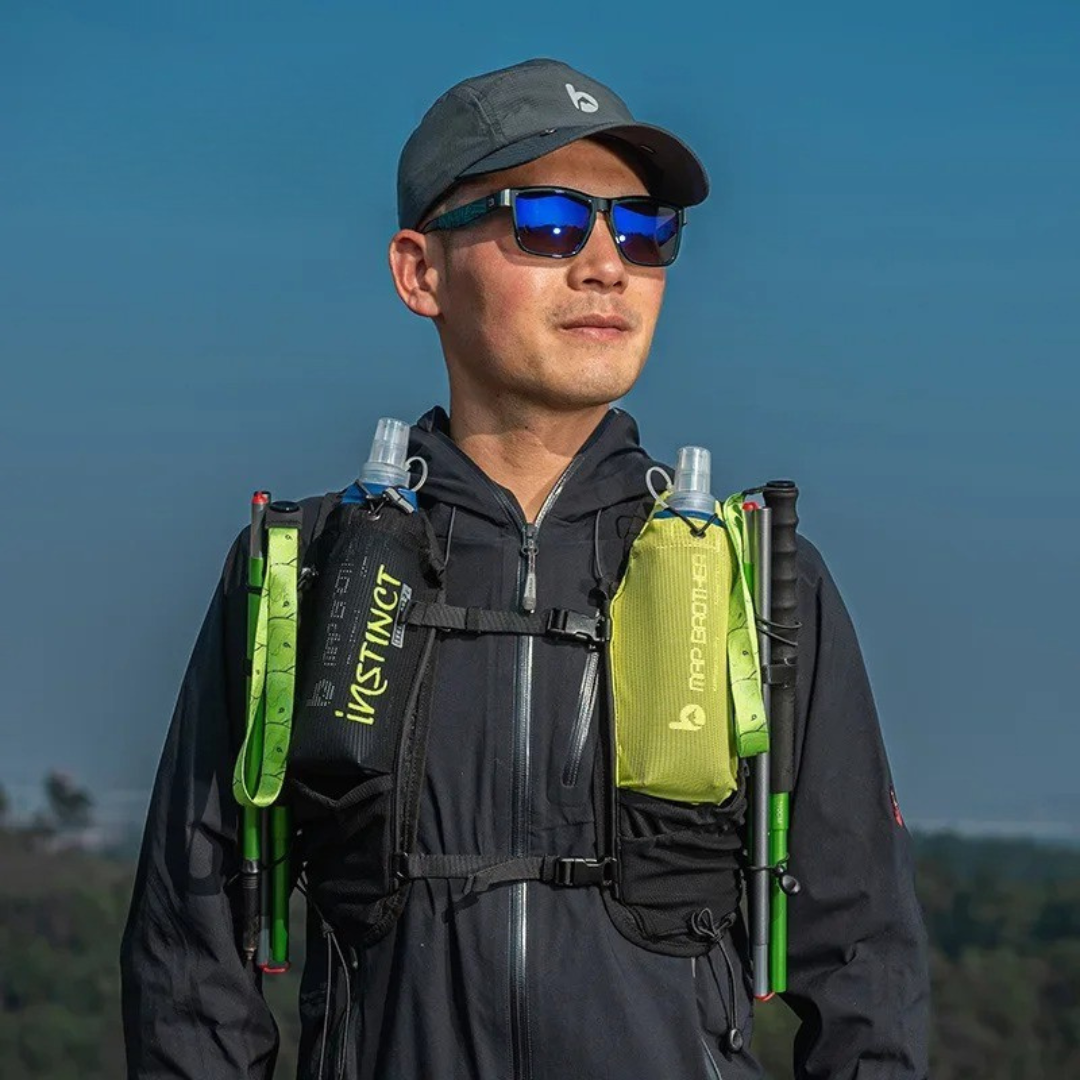 Thrives Outdoor | Trekvora Collapsible Quick-Lock Trekking Poles