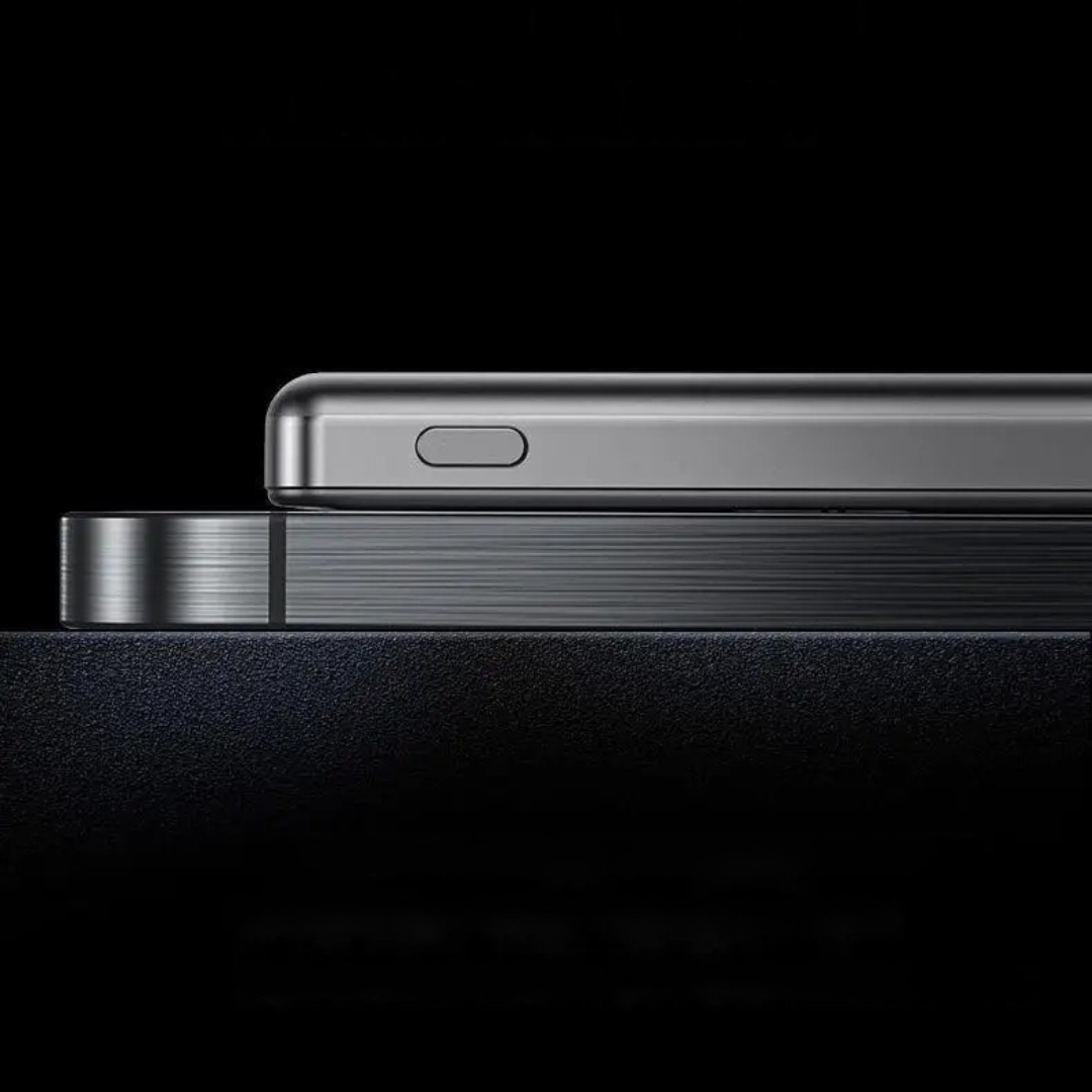 Thrives Outdoor | VeltroCharge Ultra-Slim Magnetic Power Bank