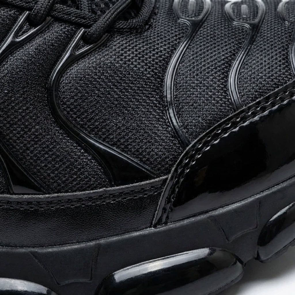 Job Site Debris Defence Low Profile Safety Sneakers