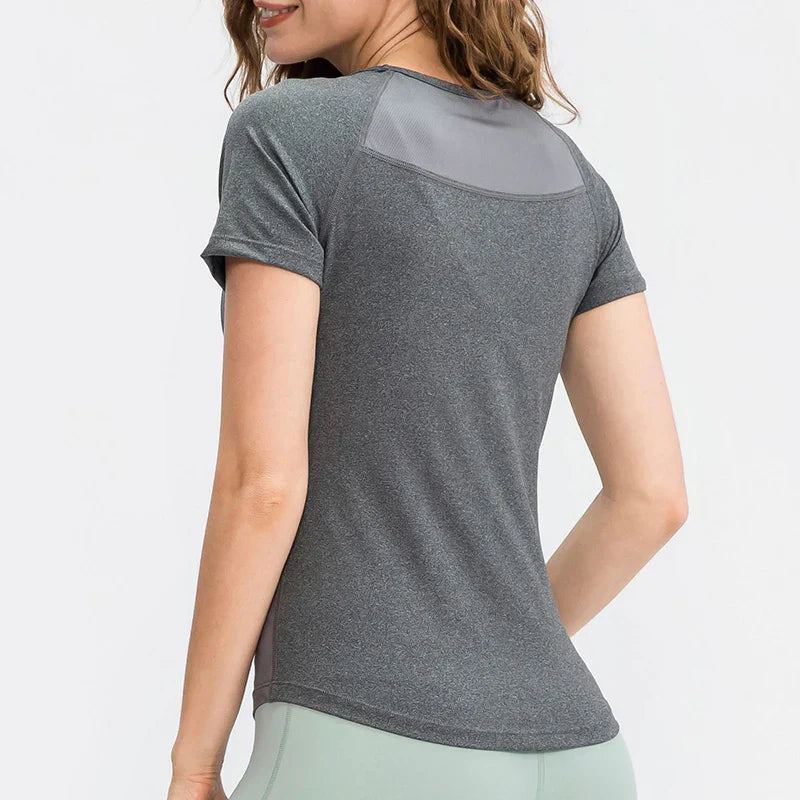 Short sleeve breathable athletic top with ventilation zones
