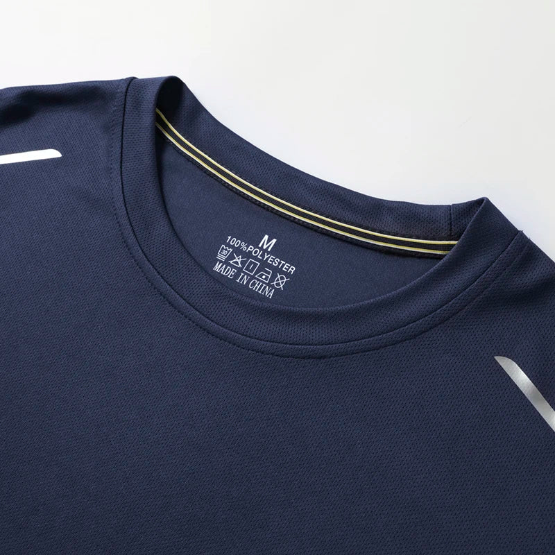 Long sleeve reflective performance t-shirt with breathable knit fabric