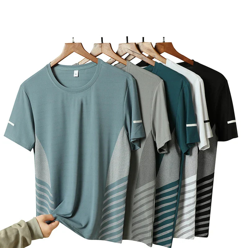 Lightweight running shirt with mesh ventilation and reflective details