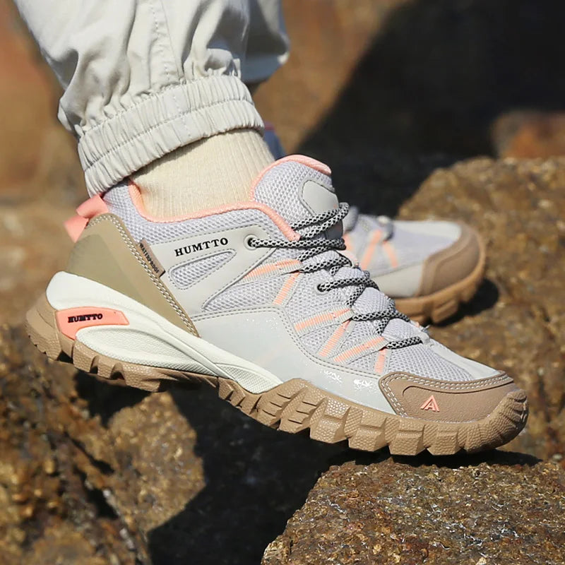 Breathable hiking shoes with air mesh upper and grippy rubber outsole