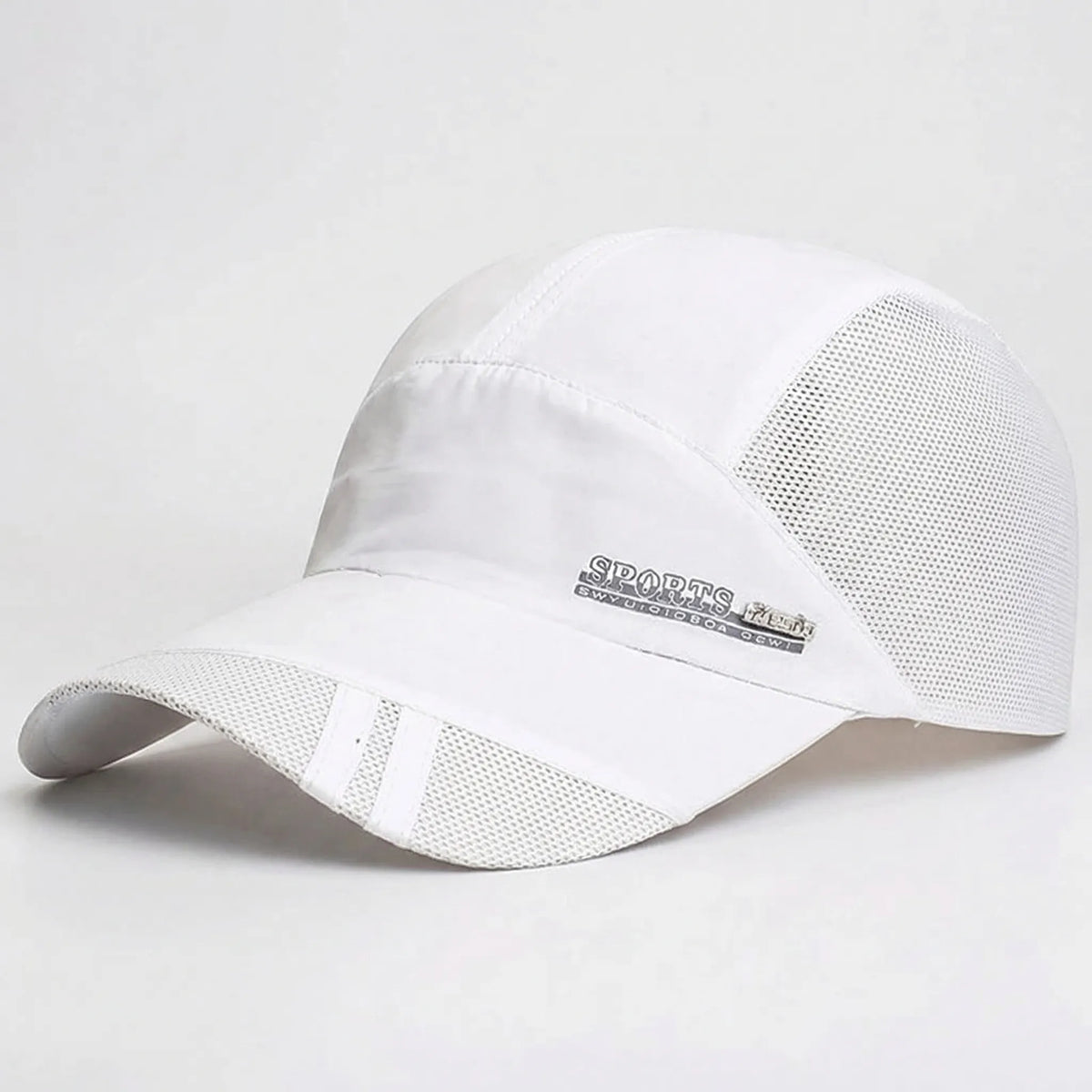 Breathable mesh baseball cap for sports and outdoor activities