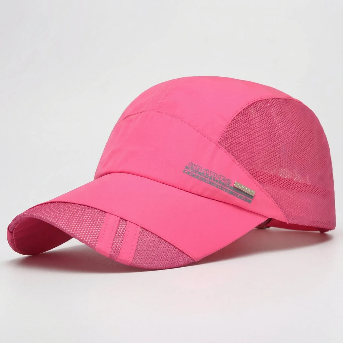 Breathable mesh baseball cap for sports and outdoor activities